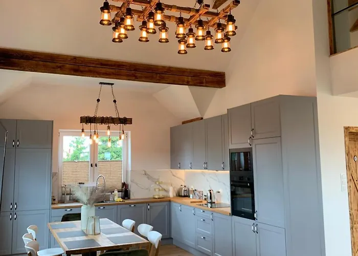 Dark Horse Хойнице