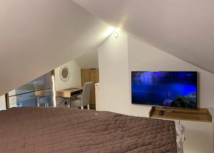 Dark Horse Хойнице