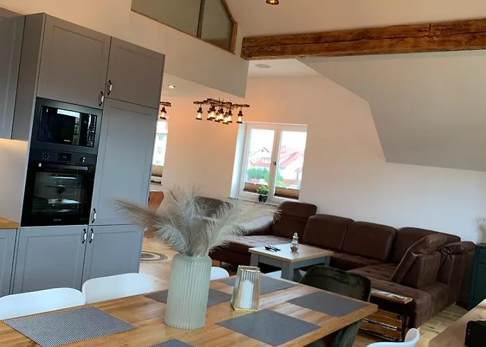 Апартаменты Dark Horse Хойнице